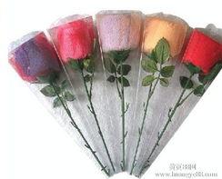 塑料鮮(xian)花(hua)包裝(zhuang)網(wang)的(de)廣(guang)泛(fan)應(ying)用與環保考(kao)量